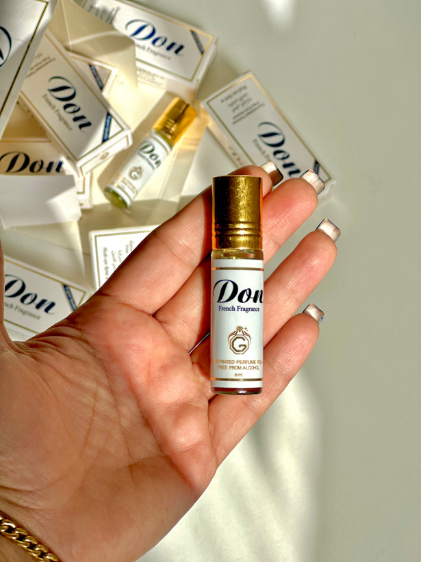 عطر رولی Don White، عطر صابونی زنانه، عطر بوی تمیز، عطر کوچک جیبی زنانه، ادکلن رولی زنانه، عطر خنک ملایم، عطر مناسب استفاده روزانه، perfume roll on clean scent، عطر مشابه داو، عطر سبک و ملایم زنان