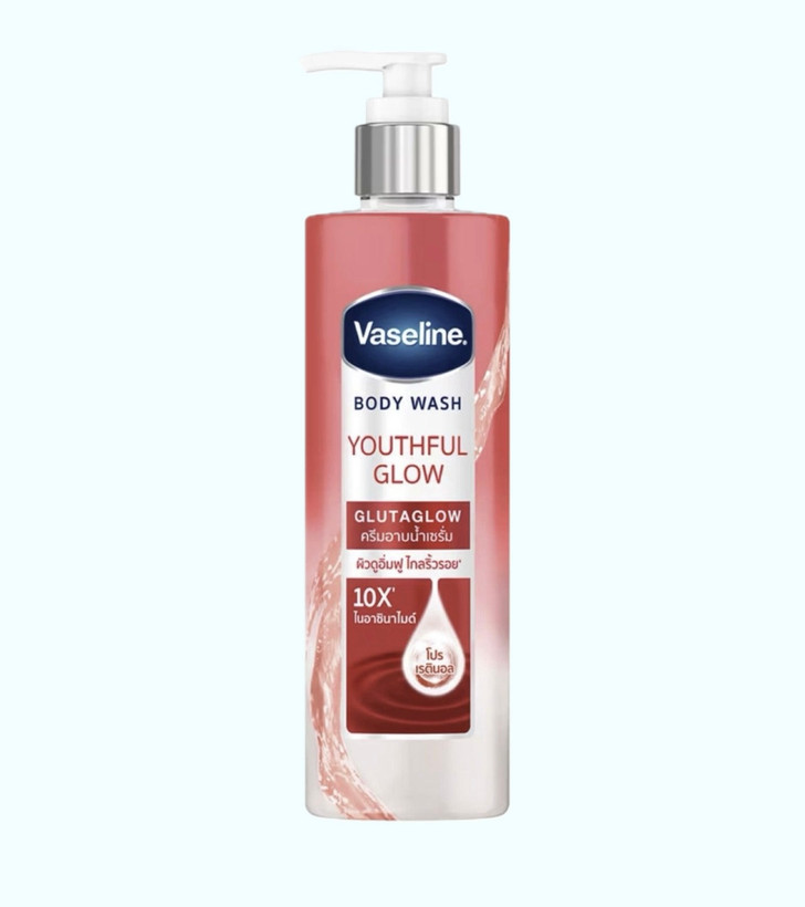 شامپو بدن وازلین Youthful Glow شادابکننده و جوانکننده پوست با آبرسانی و افزایش طراوت بدن