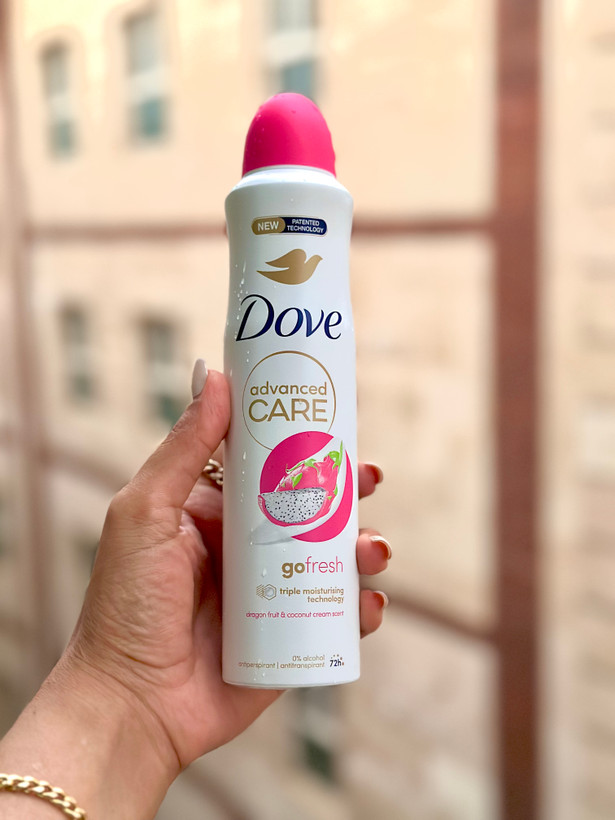 اسپری ضد تعریق داو Advanced Care Dragon Fruit & Coconut Cream حجم 250 میلیلیتر