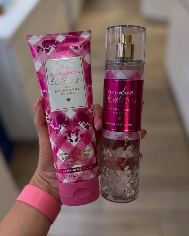 کرم بدن بث اند بادی ورکس Gingham Gorgeous | آبرسان و خوشبوکننده پوست 226 میل